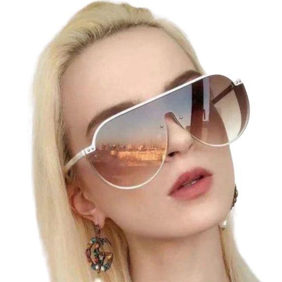 SUNGLASSES Fashion Black Gold Smokey Lenses Summer Vacation Beach Glasses - Picture 16 of 16
